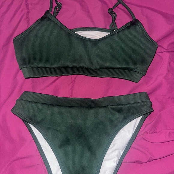 Green Ribbed Bikini Set - Picture 5 of 5